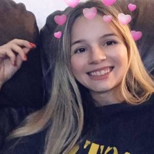 Meet your Posher, Jenna